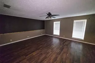 102 Shady Grove Ct, Joshua, TX 76058 - Photo 8