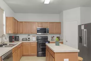 1407 Thibodaux Dr, Greenville, TX 75402 - Photo 10