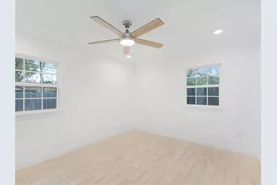 916 Kelley Drive, Everman, TX 76140 - Photo 16