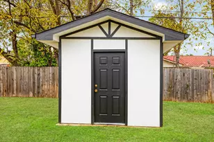 916 Kelley Dr, Everman, TX 76140 - Photo 24