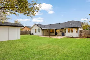 916 Kelley Dr, Everman, TX 76140 - Photo 22