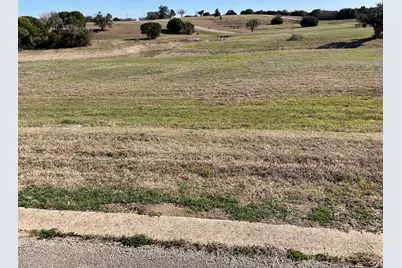 6328 Berkshire Circle, Cleburne, TX 76033 - Photo 4