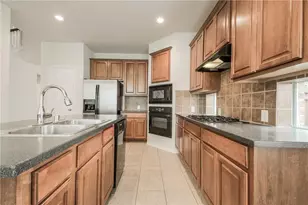 2338 Falcon Point Dr, Frisco, TX 75033 - Photo 10