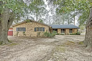 722 Belmont St, Athens, TX 75751 - Photo 1