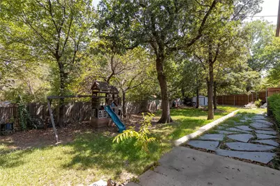 5501 Bradley Court, Arlington, TX 76017 - Photo 28