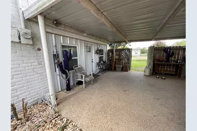 1116 Navarro, Mart, TX 76664 - Photo 20