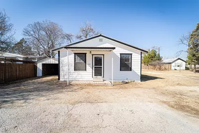 618 Oak Street, Clyde, TX 79510 - Photo 1