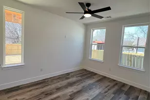 2923 Britton Ave, Dallas, TX 75216 - Photo 16