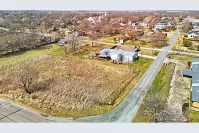 202 Pine Street, Whitewright, TX 75491 - Photo 16