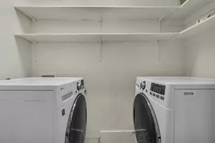 2606 Shelby Ave, Dallas, TX 75219 - Photo 22