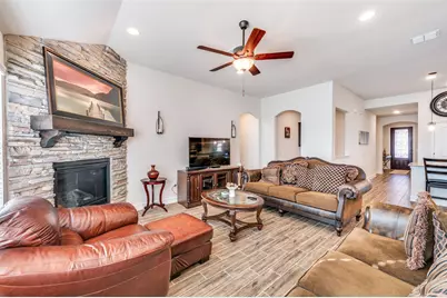 3412 Lillian Court, Celina, TX 75009 - Photo 6