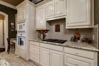 1908 Channing Park Drive, Arlington, TX 76013 - Photo 8