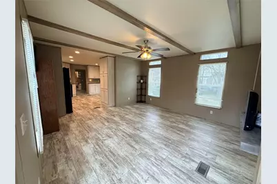 821 Quail Run, Seven Points, TX 75143 - Photo 6