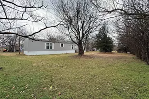 821 Quail Run, Seven Points, TX 75143 - Photo 1