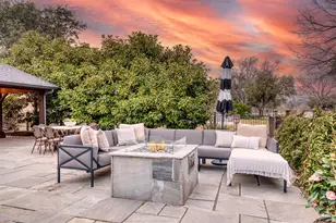 5929 Club Oaks Dr, Dallas, TX 75248 - Photo 36