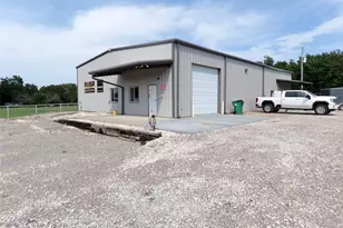 403 N Donation St, Tioga, TX 76271 - Photo 4