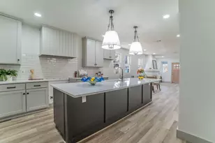 5914 Victor St, Dallas, TX 75214 - Photo 2