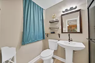 7013 Meadowbrook Dr, Fort Worth, TX 76112 - Photo 14