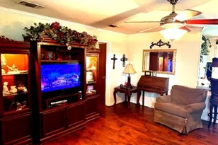 1525 Mansfield Rd, Reno, TX 75462 - Photo 6