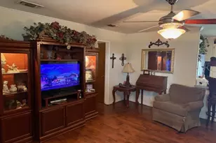 1525 Mansfield Rd, Reno, TX 75462 - Photo 14