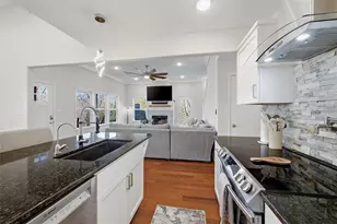 404 Hacienda Dr, Pottsboro, TX 75076 - Photo 10