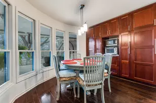 10656 Cox Ln, Dallas, TX 75229 - Photo 12