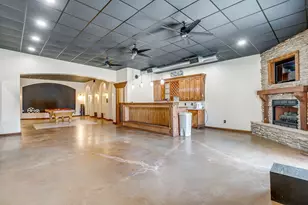 608 County Rd 914, Burleson, TX 76028 - Photo 34