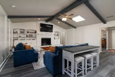 1813 Lakeside Drive, Arlington, TX 76013 - Photo 8