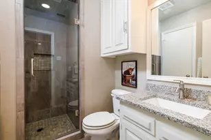 1813 Lakeside Dr, Arlington, TX 76013 - Photo 24