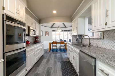 1813 Lakeside Drive, Arlington, TX 76013 - Photo 20