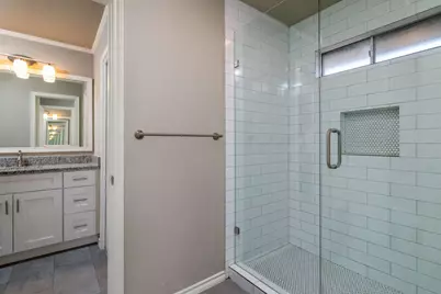 1813 Lakeside Drive, Arlington, TX 76013 - Photo 22
