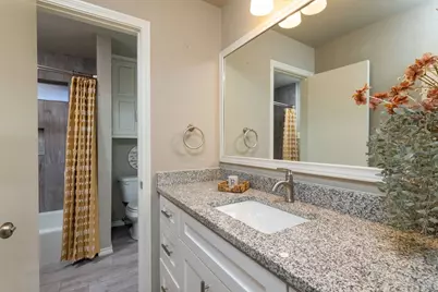 1813 Lakeside Drive, Arlington, TX 76013 - Photo 20