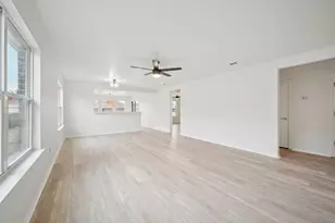 7850 Estancia Dr, Frisco, TX 75036 - Photo 4