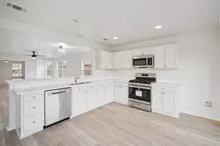 7850 Estancia Dr, Frisco, TX 75036 - Photo 12