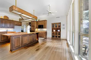 11513 Blue Creek Dr, Fort Worth, TX 76008 - Photo 10