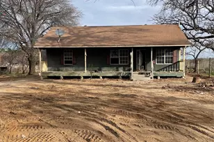 310 Co Rd 4659, Rhome, TX 76078 - Photo 2