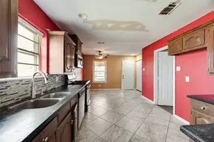 514 N Ballard Ave, Wylie, TX 75098 - Photo 4