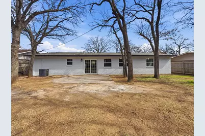 116 Ravenswood Drive, Bedford, TX 76022 - Photo 22