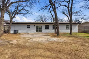 116 Ravenswood Dr, Bedford, TX 76022 - Photo 22