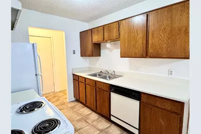 3732 Hulen Park Circle, Fort Worth, TX 76123 - Photo 8