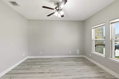 2204 Albert Broadfoot Street, Bonham, TX 75418 - Photo 6