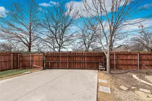 3207 Abingdon Dr, Richardson, TX 75082 - Photo 36