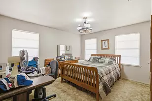 1910 Goodnight Blvd, Wills Point, TX 75169 - Photo 14