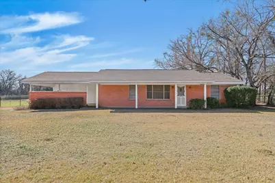 1910 Goodnight Boulevard, Wills Point, TX 75169 - Photo 2