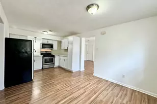 2309 Wesley St, Greenville, TX 75401 - Photo 6