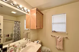 938 Austin Ct, Weatherford, TX 76086 - Photo 10