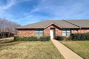 938 Austin Ct, Weatherford, TX 76086 - Photo 1