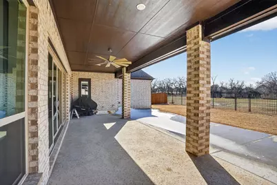 7217 Harris Place, Arlington, TX 76001 - Photo 4