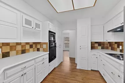 2712 Lincoln Drive, Arlington, TX 76006 - Photo 8