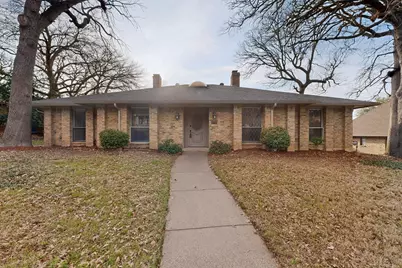2712 Lincoln Drive, Arlington, TX 76006 - Photo 2